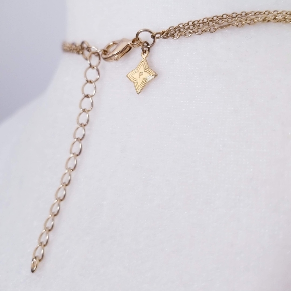 PANACEA Multi-Layered Pendant Necklace - Picture 6 of 11